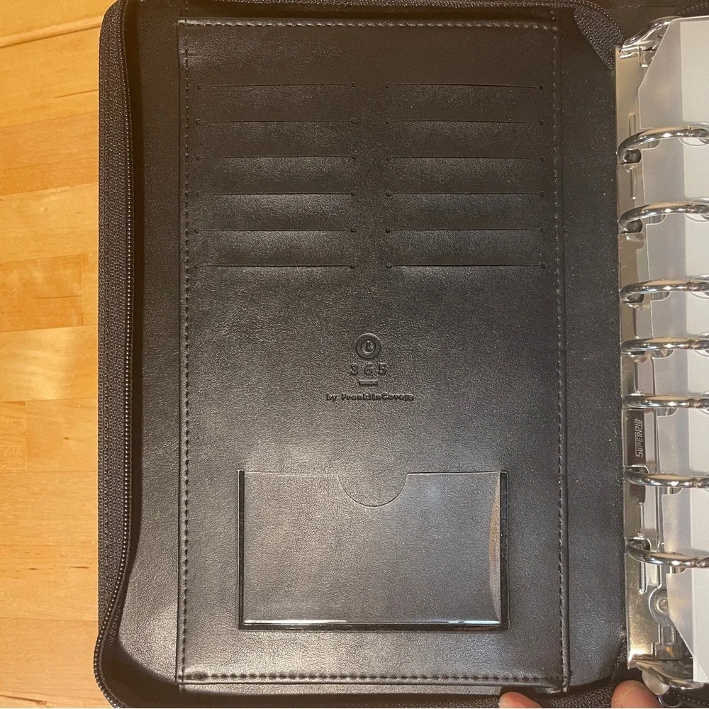 Franklin Covey 365 Monthly/Weekly Black Planner Organizer 2004-2005